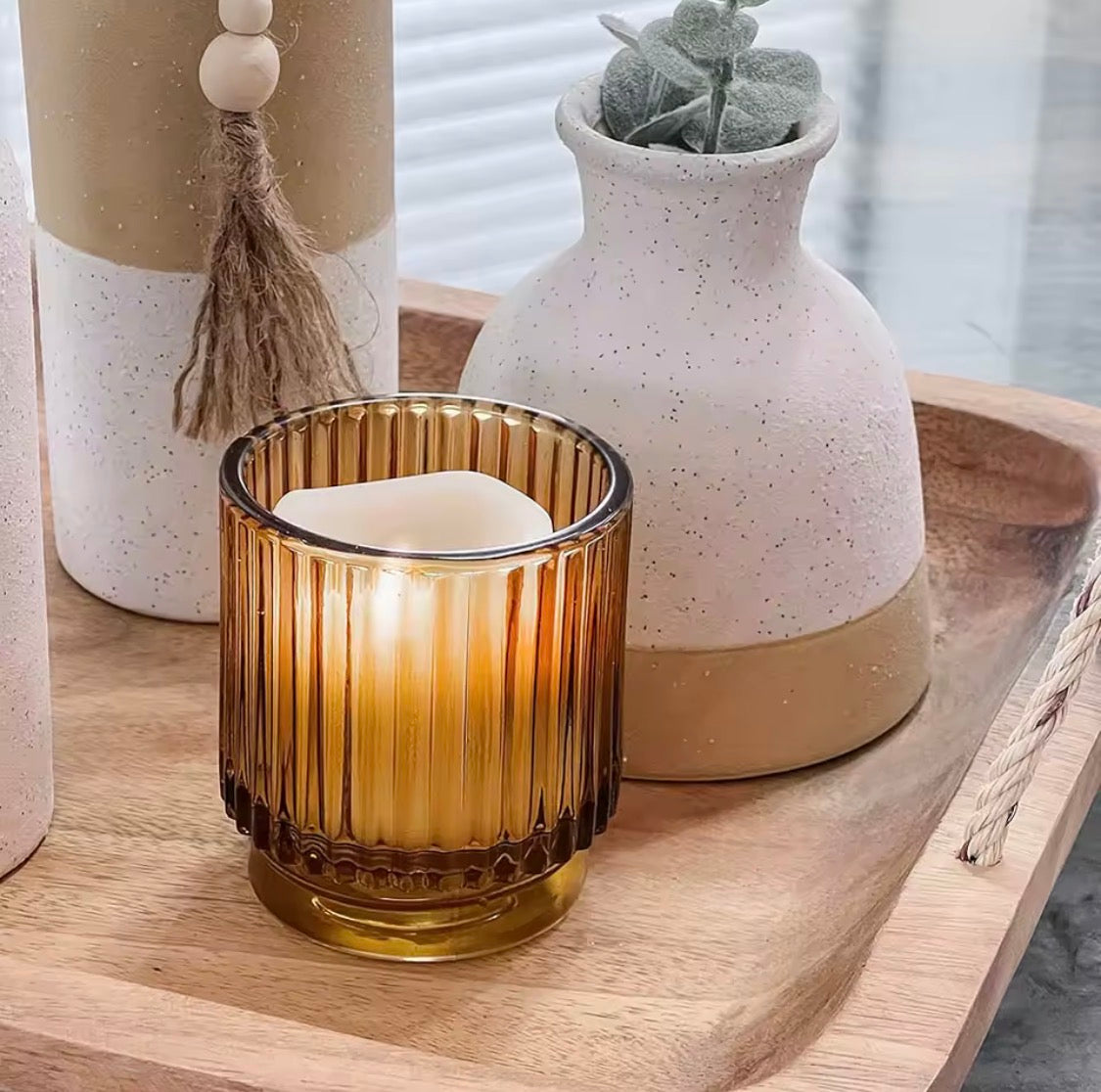 Scented candle for relaxation and evening routines – product image 2